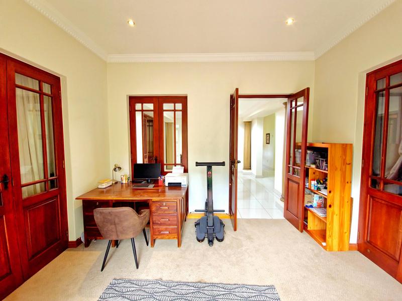 4 Bedroom Property for Sale in Hartbeespoort Rural North West